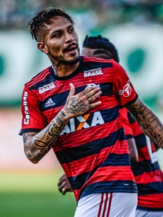 VOLTANDO? Os números de Guerrero por clubes brasileiros