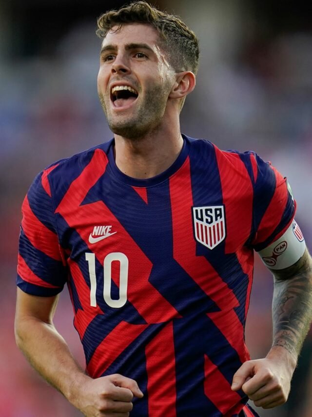 cropped-pulisic-celebrate-goal-panama-usmnt.jpg