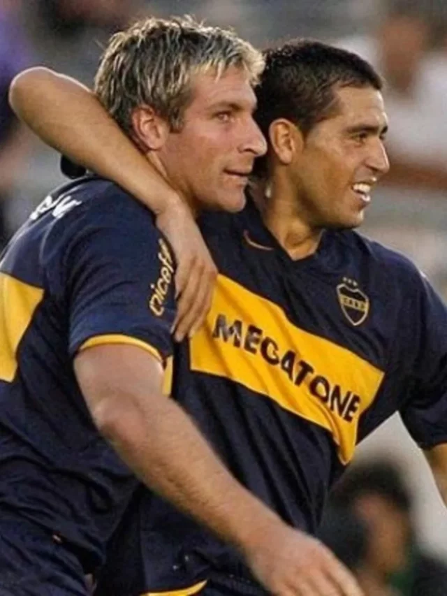 cropped-riquelme-palermo_crop1642091627625.jpg_1287350752.webp