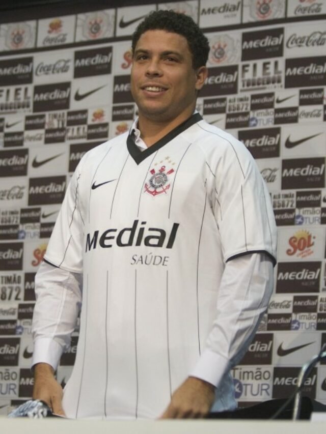 cropped-sp-esportes-o_jogador_ronaldo_foi_apresentado_hoje_npk.jpg