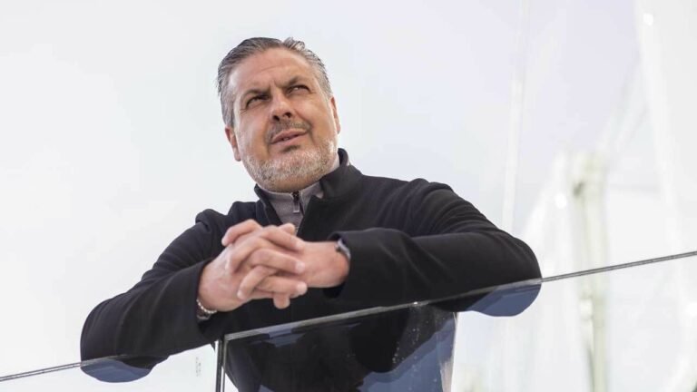 Dirigente português é oferecido ao Flamengo