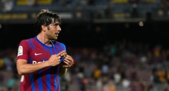 Barcelona anuncia renovação de Sergi Roberto