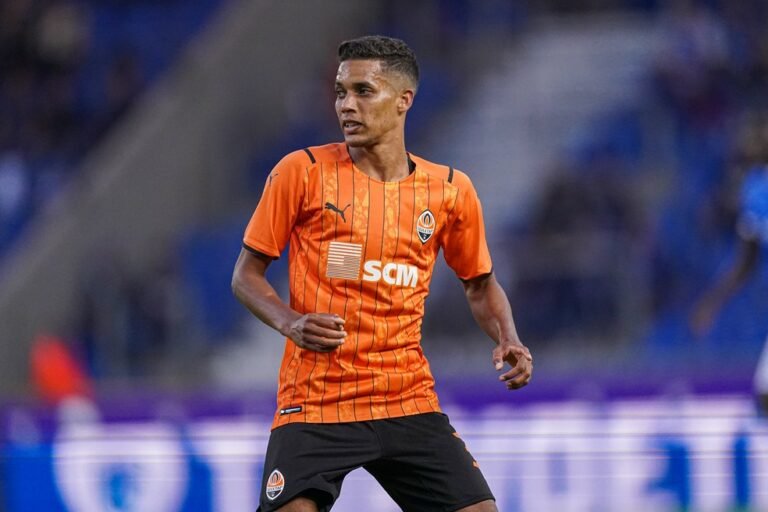 Atlético-MG aceita condição do Shakhtar e encaminha contratação de Pedrinho
