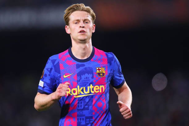 Manchester United fica perto de contratar De Jong por mais de R$ 350 milhões