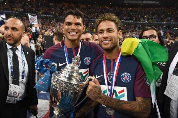 Chamado? Thiago Silva quer reeditar parceria e torce para Neymar fechar com o Chelsea