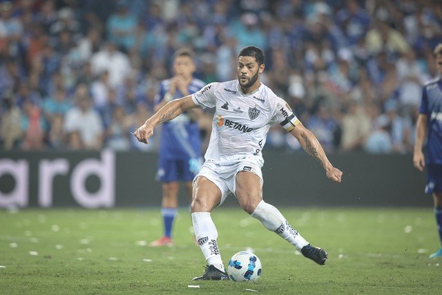 Hulk perde terceiro pênalti pelo Atlético; todos pela Libertadores