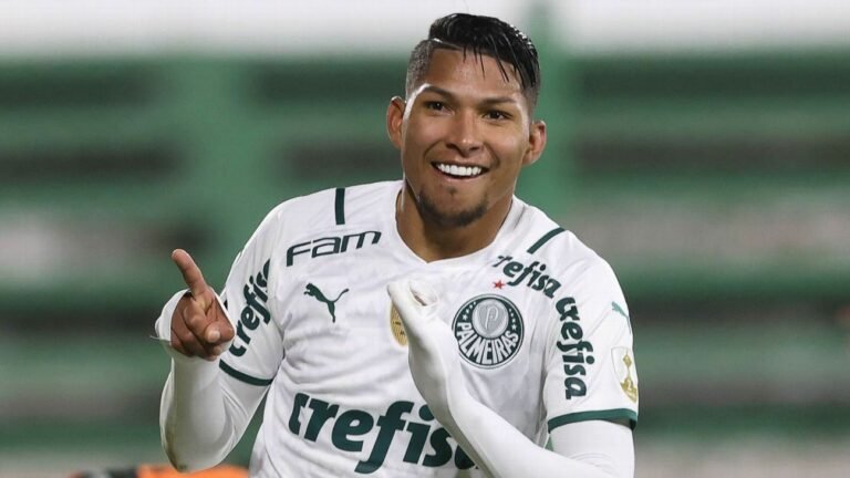 Rony, do Palmeiras, entra nos planos do Ajax