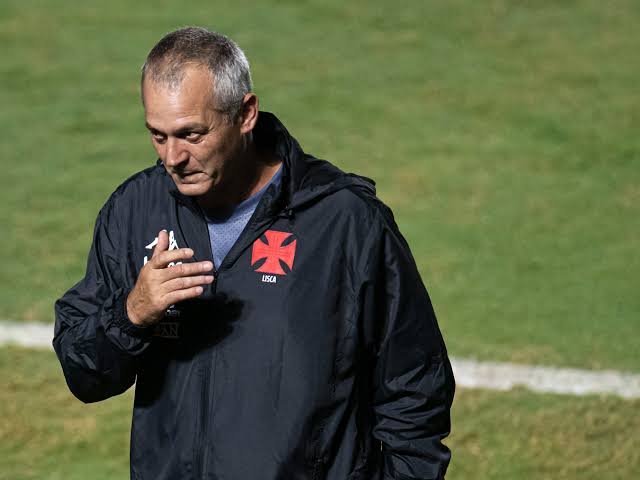 Sport acerta com Lisca para a sequência da Série B