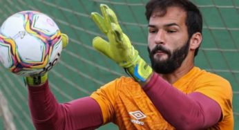 Muriel encaminha rescisão contratual com o Fluminense 