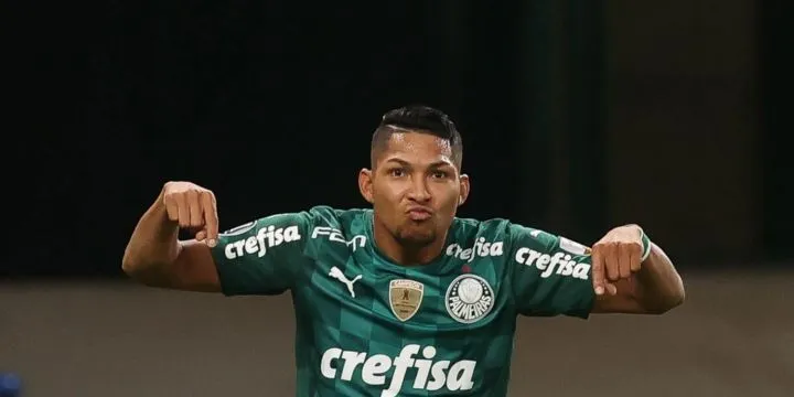 Rony deve voltar ao Palmeiras contra o Goiás