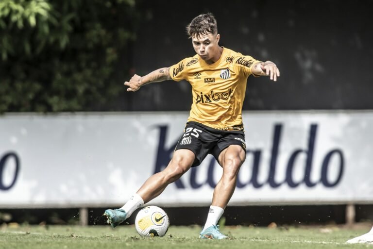 Palmeiras faz sondagem por Zanocelo, do Santos