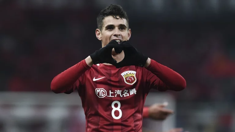 Flamengo se assusta com valores e deve desistir de contratar Oscar