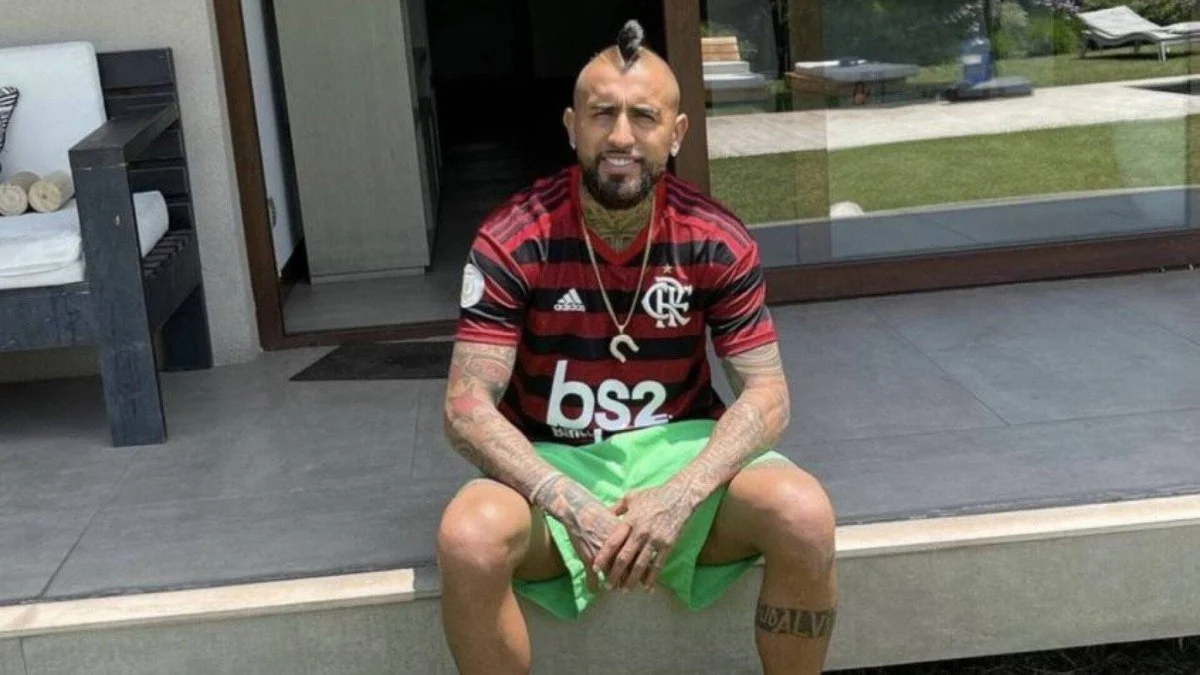 Flamengo acerta contratação de Arturo Vidal, crava jornalista