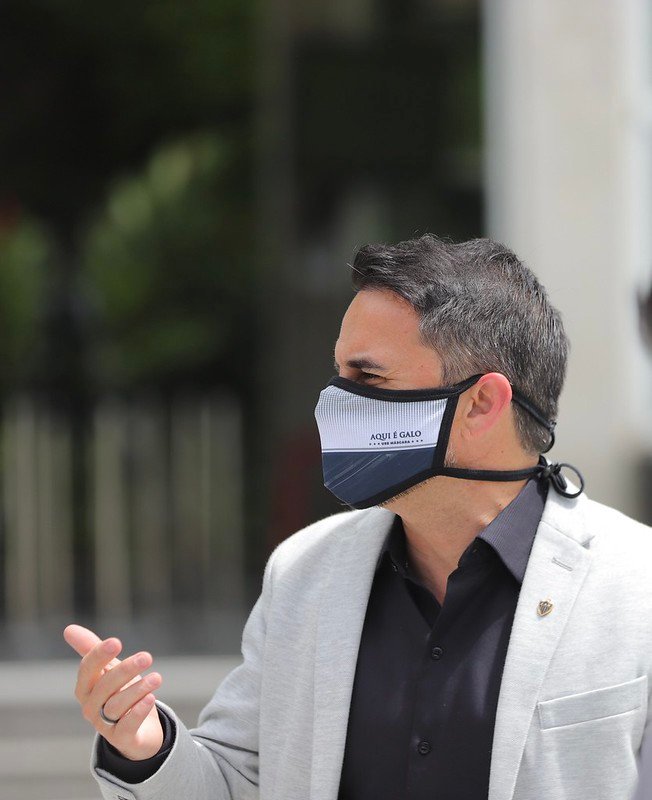 Rodrigo Caetano renova seu contrato com o Galo e revela assunto de reuniões da diretoria alvinegra