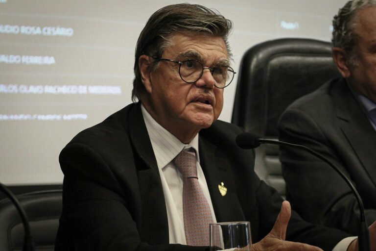 Vice-presidente do Atlético Mineiro fala sobre responsabilidade de gerir o clube