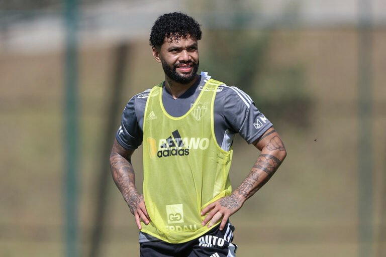 Atlético anuncia contrato definitivo com o volante Otávio, e novo vínculo é publicado no BID