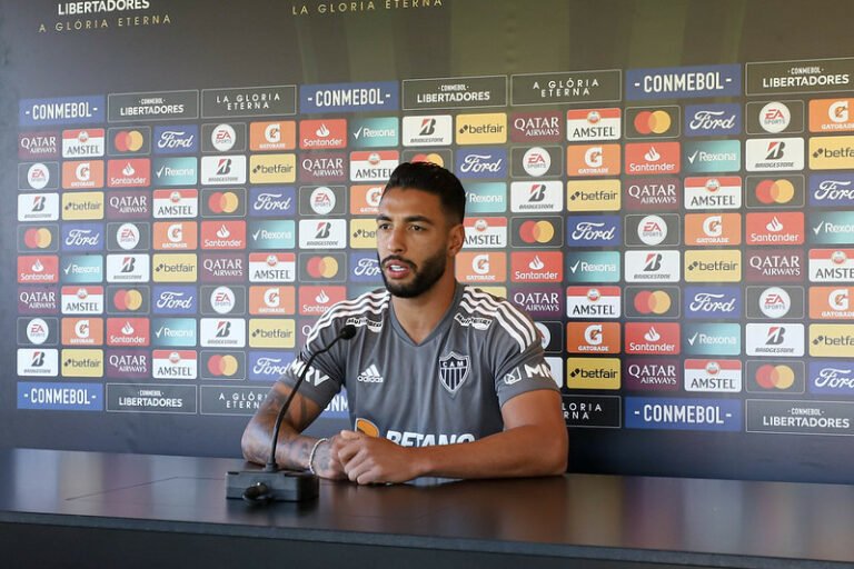 Zagueiro titular, Nathan Silva fala da chegada dos novos reforços ao Atlético Mineiro