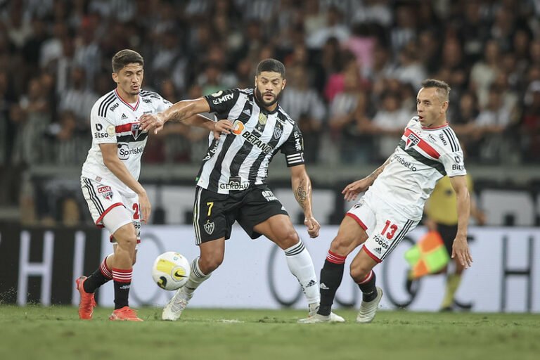 Com empate, Atlético mantém tabu de 31 anos de invencibilidade contra o São Paulo no Mineirão