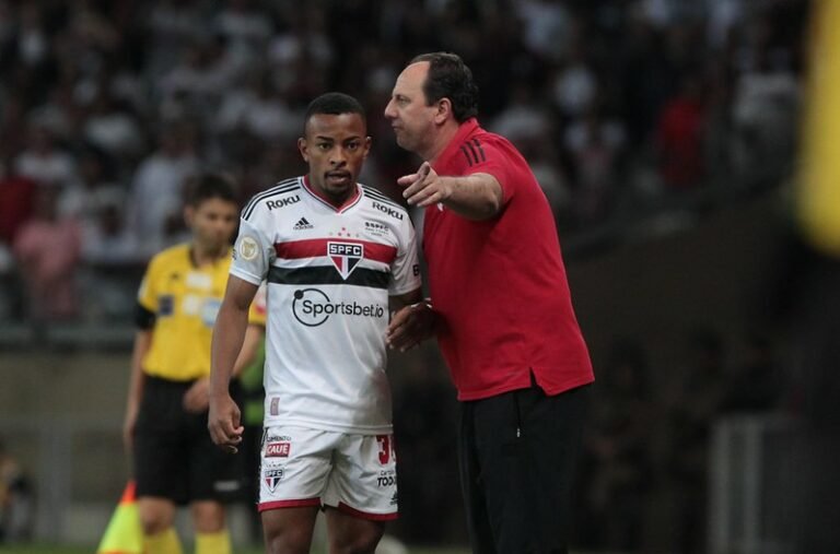 Com empate, Rogério Ceni fala sobre atuação diante do Atlético Mineiro e o retorno de desfalques