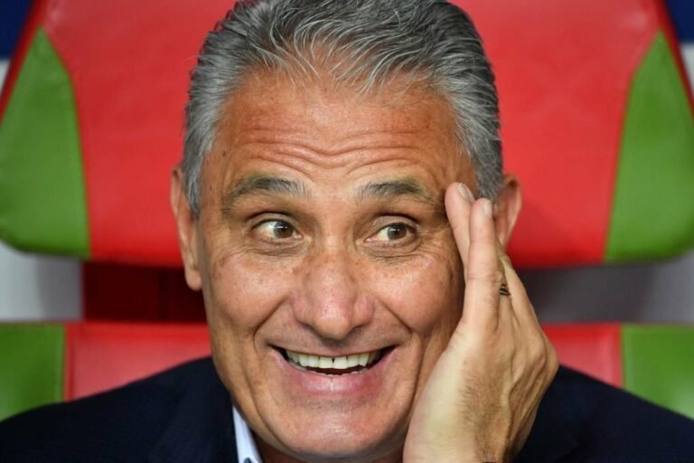 Tite deseja retornar ao Atlético e é o favorito da diretoria para assumir o clube em 2023, afirma portal