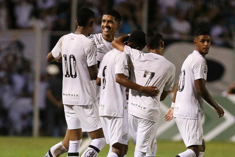 Santos ganha importante apoio contra ação do Ministério Público