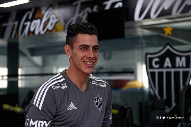 Cristian Pavón é anunciado como novo reforço do Atlético Mineiro até 2025
