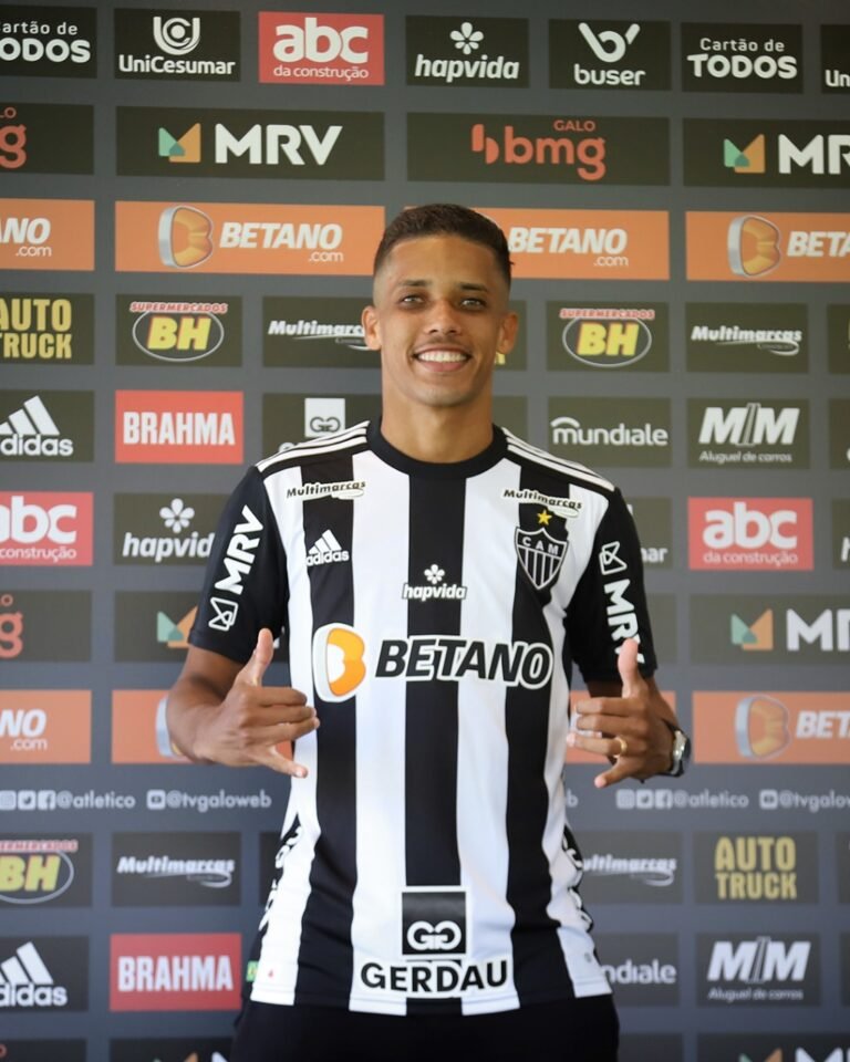 Atlético só poderá contar com Pedrinho a partir de Agosto e jogador pode ficar de fora das quartas da Libertadores