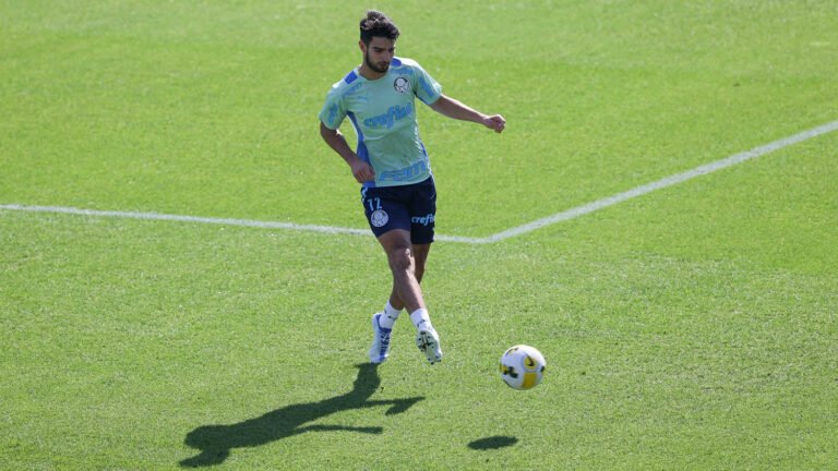 López fala da pressão em jogar no Palmeiras