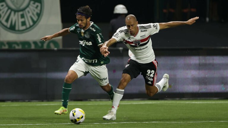 Palmeiras envia reclamação à CBF sobre lances em jogo contra o São Paulo na Copa do Brasil