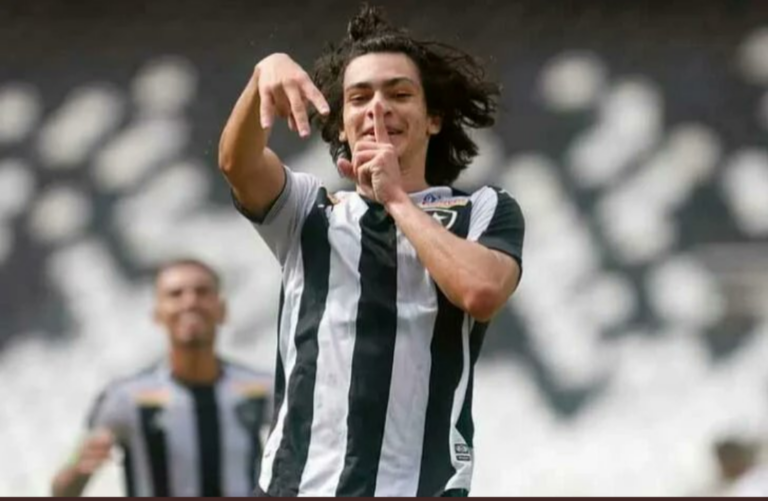 Valorizado! John Textor revela procura de pelo menos 12 clubes por joia do Botafogo