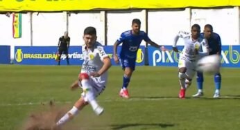 Atacante do Brusque explica erro em pênalti no fim do jogo contra o Cruzeiro