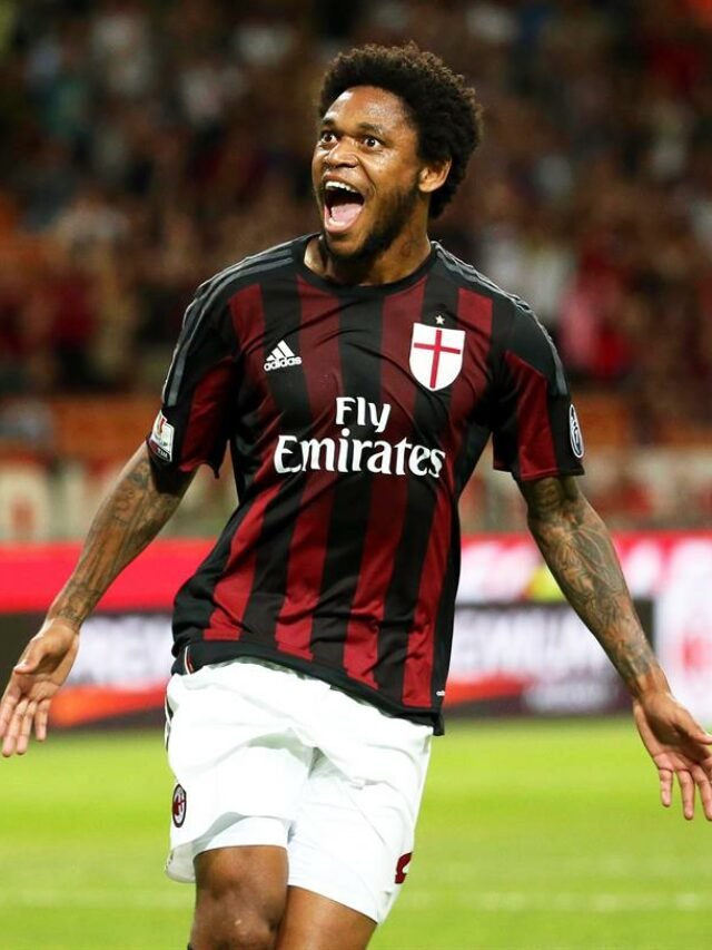cropped-2823171301-o-brasileiro-luiz-adriano-foi-o-destaque-do-milan-ao-fazer-corta-luz-para-gol-de-ronda-e-anotar-o-se.jpg