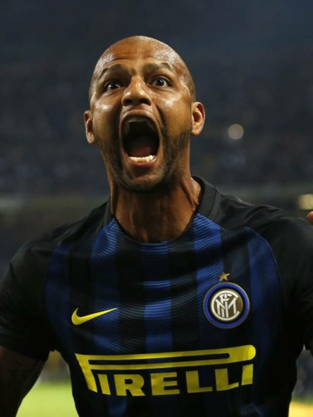 cropped-61637843_Inter-Milan27s-Brazilian-midfielder-Felipe-Melo-celebrates-after-scoring-during-the-Italian.jpg
