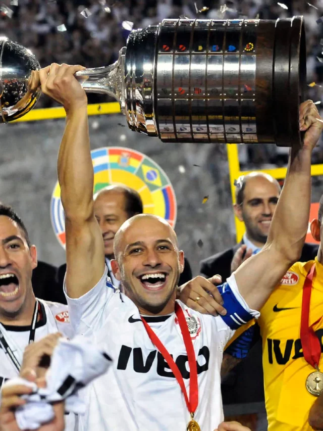 cropped-Ta-a-Libertadores-Corinthians-2012.webp