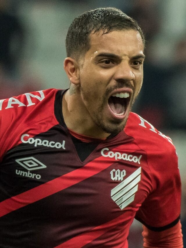 cropped-david-terans-comemora-gol-marcado-pelo-athletico-pr-em-partida-contra-o-avai-1653260680320_v2_1x1.jpg