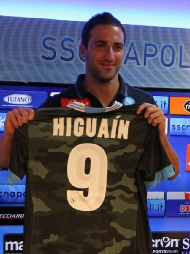 cropped-higuain_maglia_9_napoli_ansa.jpg