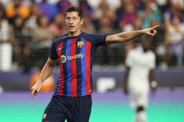 Permanência de De Jong no Barcelona pode impedir inscrições de dois reforços na LaLiga; entenda