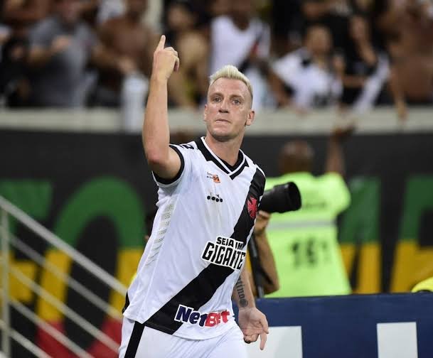 Vasco se livra de segundo transferban após pagar 30% de dívida milionária com Maxi López