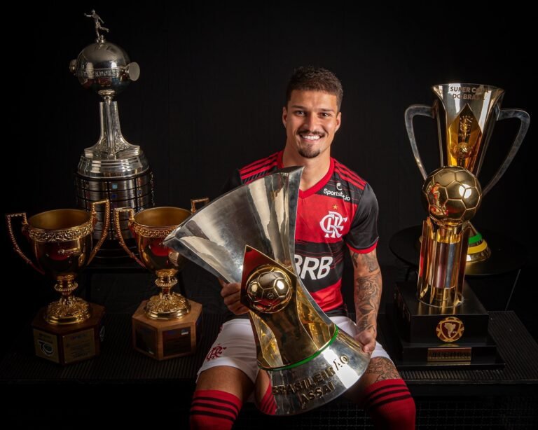 Matheus Thuler, do Flamengo, atrai interesse do futebol japonês