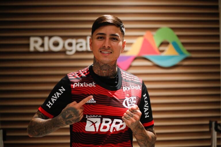 Erick Pulgar é registrado no BID e já pode estrear pelo Flamengo