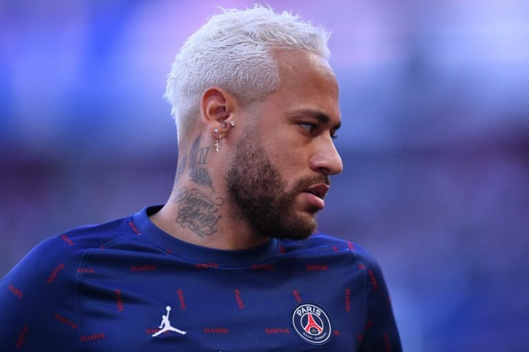 Neymar pode sair do radar do Barcelona e acertar com Real Madrid