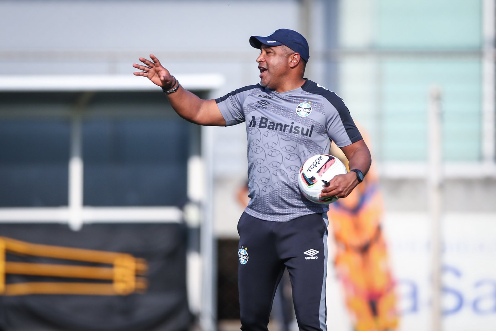 Com retorno, Grêmio divulga lista de relacionados contra o Ituano