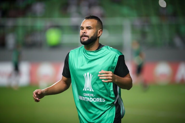 Veja valores da negociação de Zé Welison ao Fortaleza