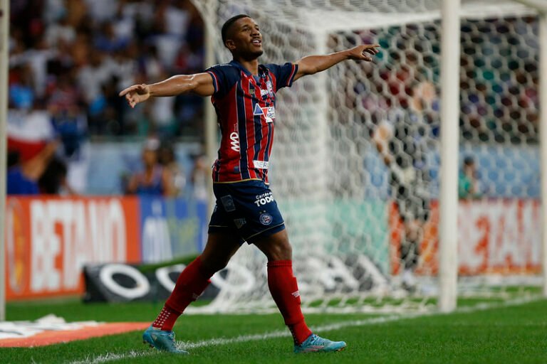 Matheus Davó recebe proposta de clube russo; jogador pertence ao Corinthians e está emprestado ao Bahia