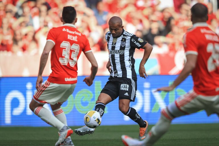 Mariano comenta foco na Libertadores após derrota para o Internacional