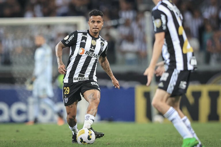 Allan fala em virada de chave e foco na Libertadores