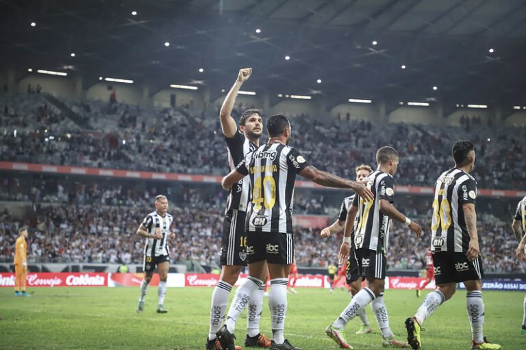 Atlético-MG busca aumentar valor de premiações em 2022 com classificação na Libertadores