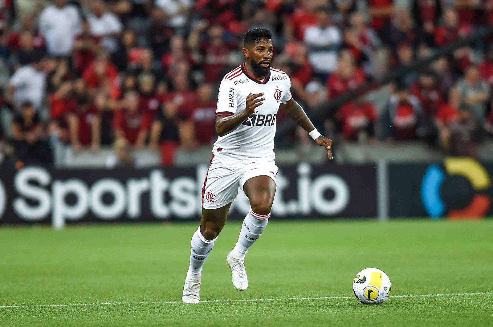 Dorival exalta Rodinei após classificação na Copa do Brasil: “Ele é importante”