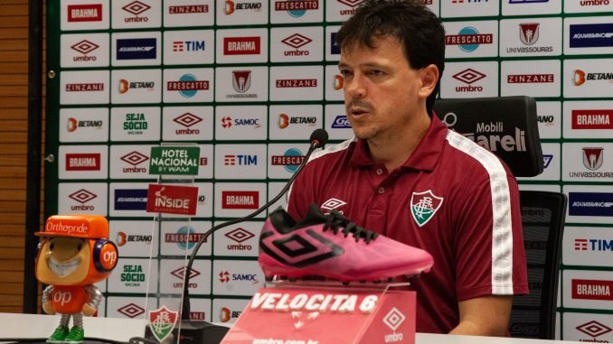 Fernando Diniz explica motivos pela falta de oportunidade para Yago Felipe no Fluminense