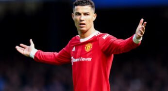 Erik Ten Hag nega saída de Cristiano Ronaldo